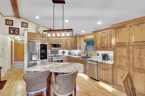 Kitchen - 11821 Diamond Dr, Custer, SD 57730 photo 2 of 3