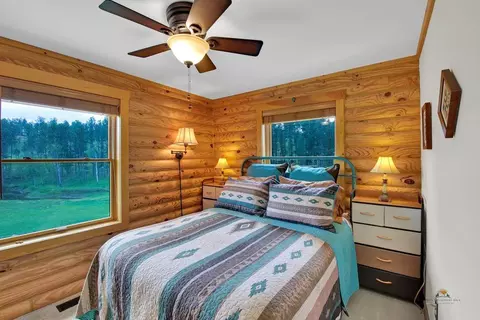 Bedroom - 11821 Diamond Dr, Custer, SD 57730 photo 3 of 4