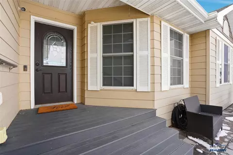 10161 Ventura Ln, Summerset, SD 57718 photo 6