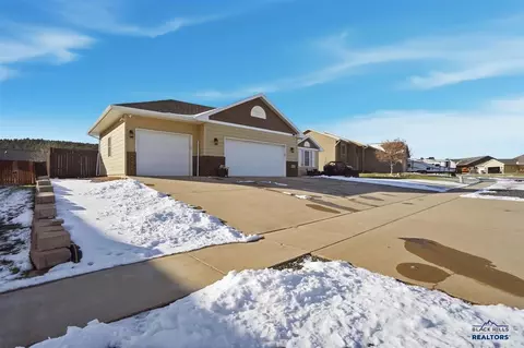 10161 Ventura Ln, Summerset, SD 57718 photo 4