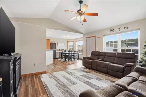 10161 Ventura Ln, Summerset, SD 57718 photo 19