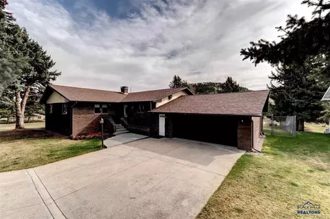 2322 S Baldwin St, Sturgis, SD 57785 photo 2