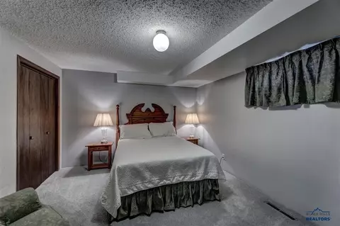 2322 S Baldwin St, Sturgis, SD 57785 photo 27