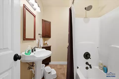 Bath - 12312 Stampede Rd, Whitewood, SD 57793 photo 6 of 7
