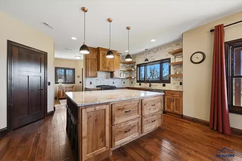 2424 N Canyon St, Spearfish, SD 57783 photo 11