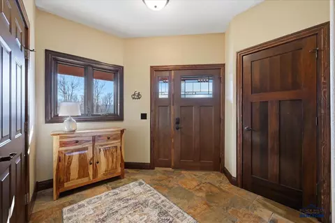 2424 N Canyon St, Spearfish, SD 57783 photo 8