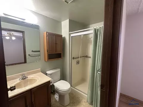 Bath - 1104 C St, Edgemont, SD 57735 photo 2 of 3