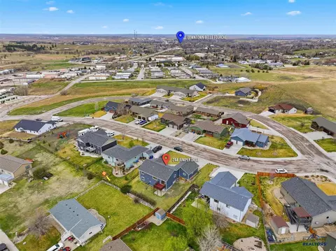 244 Juniper Ct, Belle Fourche, SD 57717 photo 7