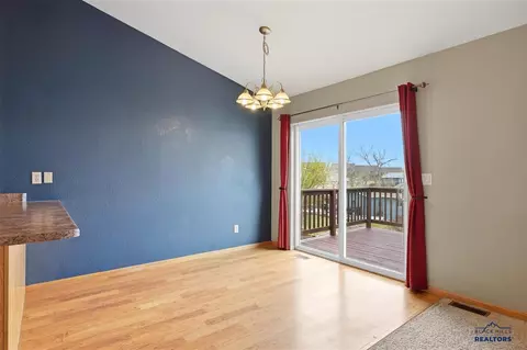 244 Juniper Ct, Belle Fourche, SD 57717 photo 14