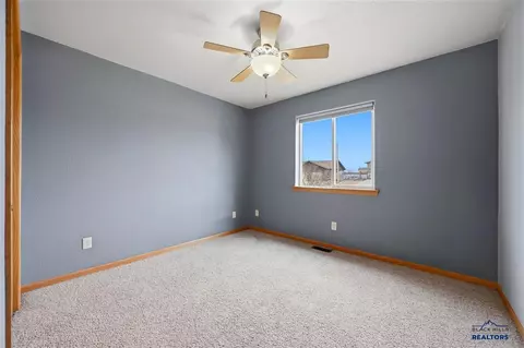 244 Juniper Ct, Belle Fourche, SD 57717 photo 22