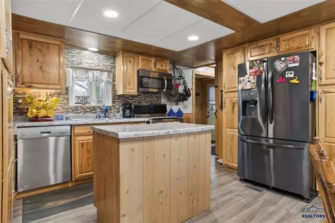 1512 Sharp Dr, Rapid City, SD 57703 photo 9