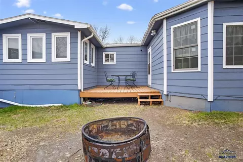 1512 Sharp Dr, Rapid City, SD 57703 photo 18