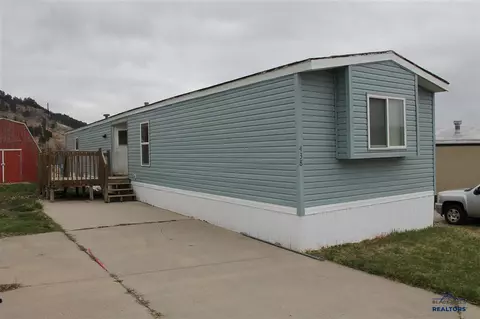 438 Danielle Ct, Sturgis, SD 57785