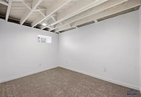 1021 Roberts St, Belle Fourche, SD 57717 photo 13