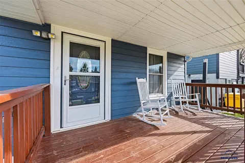 1021 Roberts St, Belle Fourche, SD 57717 photo 18