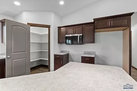 604 Bull Run Dr, Box Elder, SD 57719 photo 12
