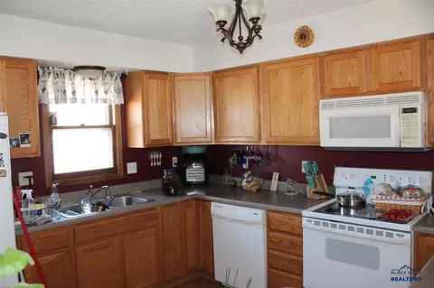 790 Sherman St, Whitewood, SD 57793 photo 13