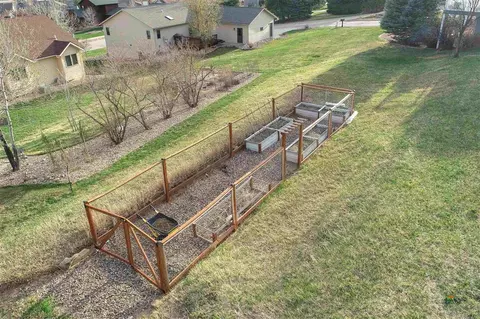 1822 Roundup Cir, Spearfish, SD 57783 photo 9