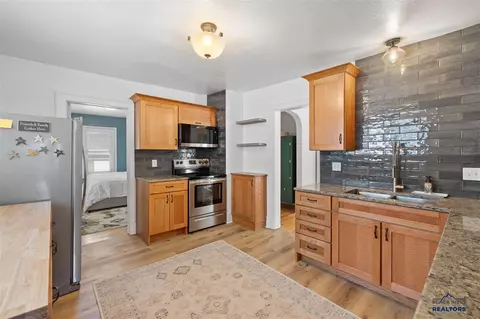 Kitchen - 37 1st, Lead, SD 57754 photo 3 of 3