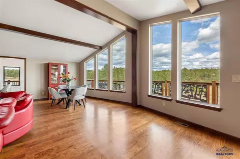 Dining - 25278 Wittrock Rd, Custer, SD 57730 photo 1 of 3