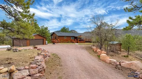 12752 Country View Rd, Hot Springs, SD 57747