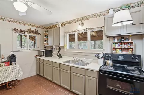 21179 Lookout Trl, Lead, SD 57754 photo 14