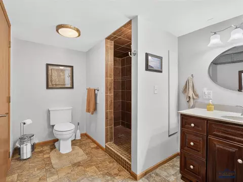Bath - 2038 12th Ave, Belle Fourche, SD 57717 photo 3 of 3