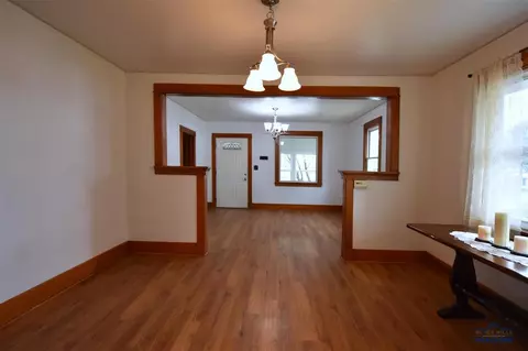 808 Harding St, Belle Fourche, SD 57717 photo 7