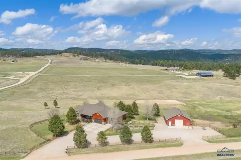 22640 Hazel Ln, Rapid City, SD 57702