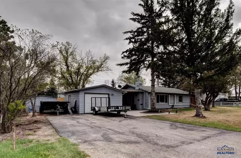 3785 Dawn Ln, Rapid City, SD 57703