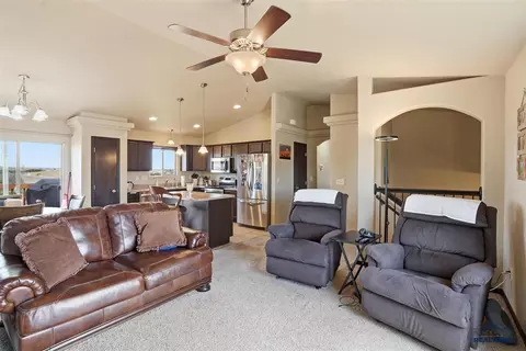 232 E Bengal Dr, Rapid City, SD 57701 photo 7