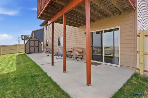 232 E Bengal Dr, Rapid City, SD 57701 photo 17