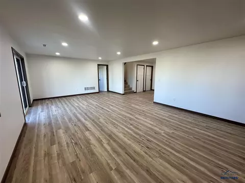 4026 Bozeman Ct, Spearfish, SD 57783 photo 21