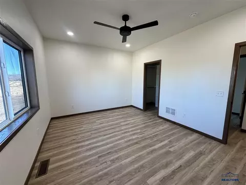 4026 Bozeman Ct, Spearfish, SD 57783 photo 13
