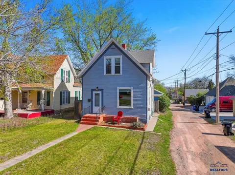 1114 South St, Rapid City, SD 57701