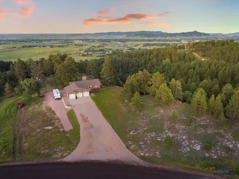 169 Timberline Rd, Spearfish, SD 57783 photo 3