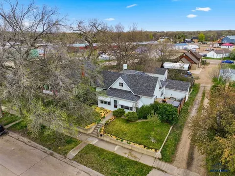 821 6th Ave, Belle Fourche, SD 57717 photo 25