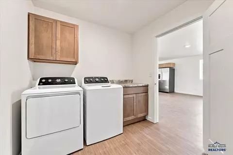 10897 Eagle Ct, Belle Fourche, SD 57717 photo 15