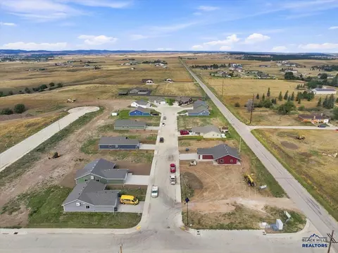 10897 Eagle Ct, Belle Fourche, SD 57717 photo 20