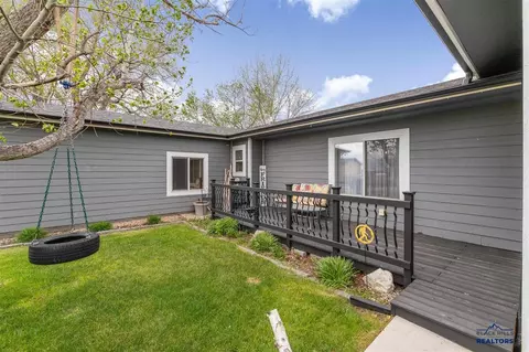 522 Swallow Dr, Box Elder, SD 57719 photo 7