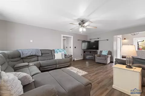 522 Swallow Dr, Box Elder, SD 57719 photo 15
