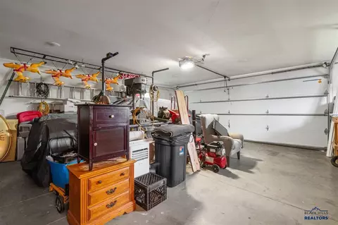 522 Swallow Dr, Box Elder, SD 57719 photo 37