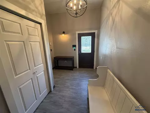 522 Swallow Dr, Box Elder, SD 57719 photo 11
