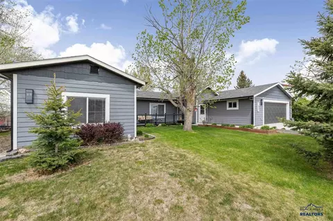 522 Swallow Dr, Box Elder, SD 57719 photo 1