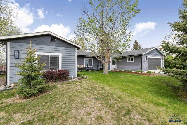 522 Swallow Dr, Box Elder, SD 57719