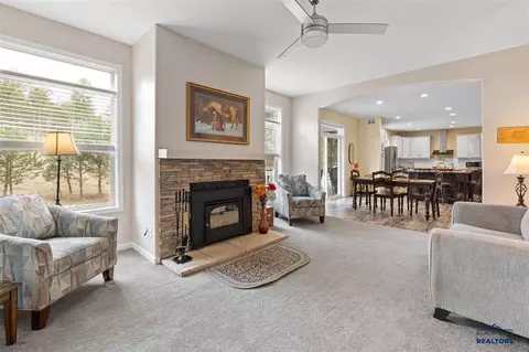 25415 Wind Song Valley Rd, Custer, SD 57730 photo 15