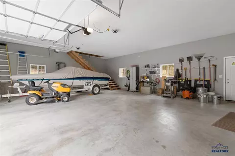 25415 Wind Song Valley Rd, Custer, SD 57730 photo 32
