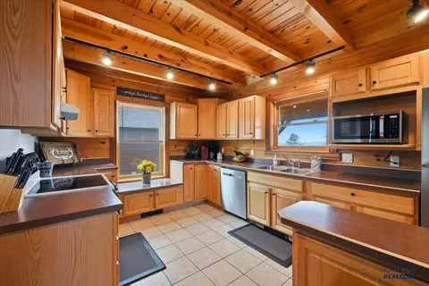 21180 Lookout Trl, Lead, SD 57754 photo 11