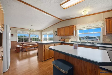 703 Ziebach St, Belle Fourche, SD 57717 photo 5