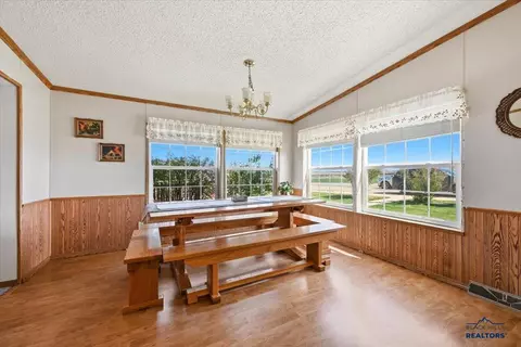 703 Ziebach St, Belle Fourche, SD 57717 photo 7